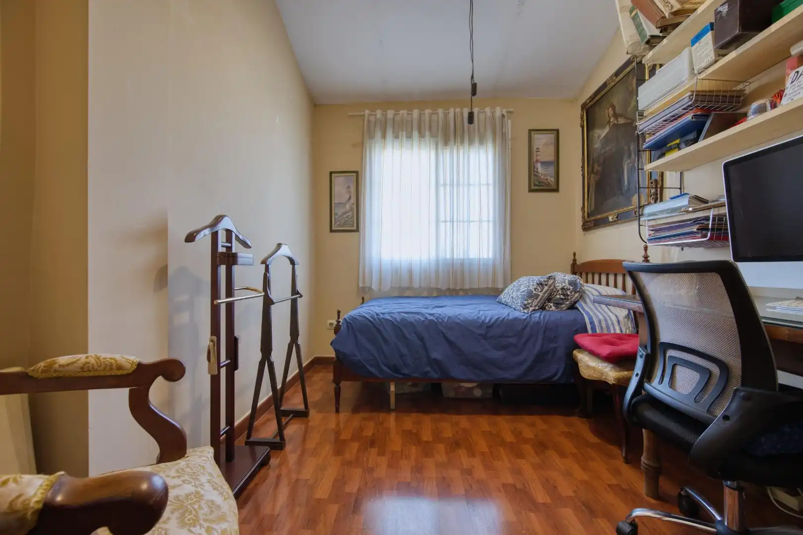 Habitación de Casa adosada en venta en Mairena del Aljarafe con Aire acondicionado, Terraza y Trastero