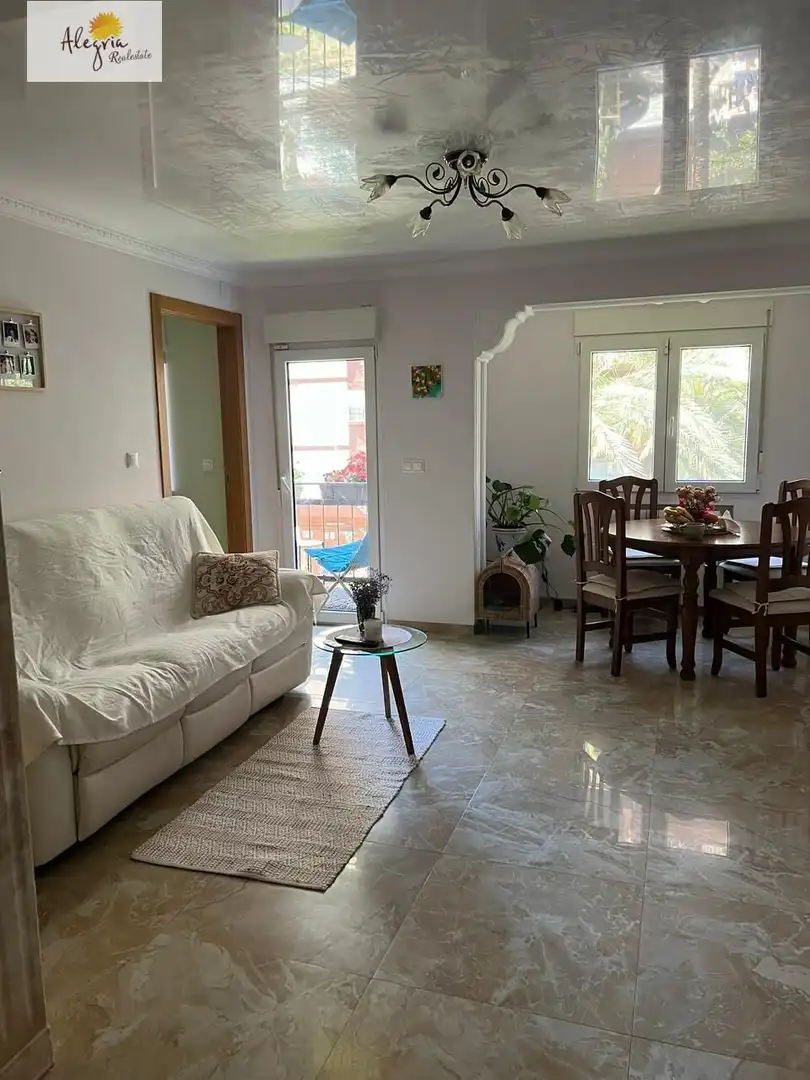 Sala de estar de Apartamento de alquiler en Valencia con Aire acondicionado, Calefacción y Amueblado