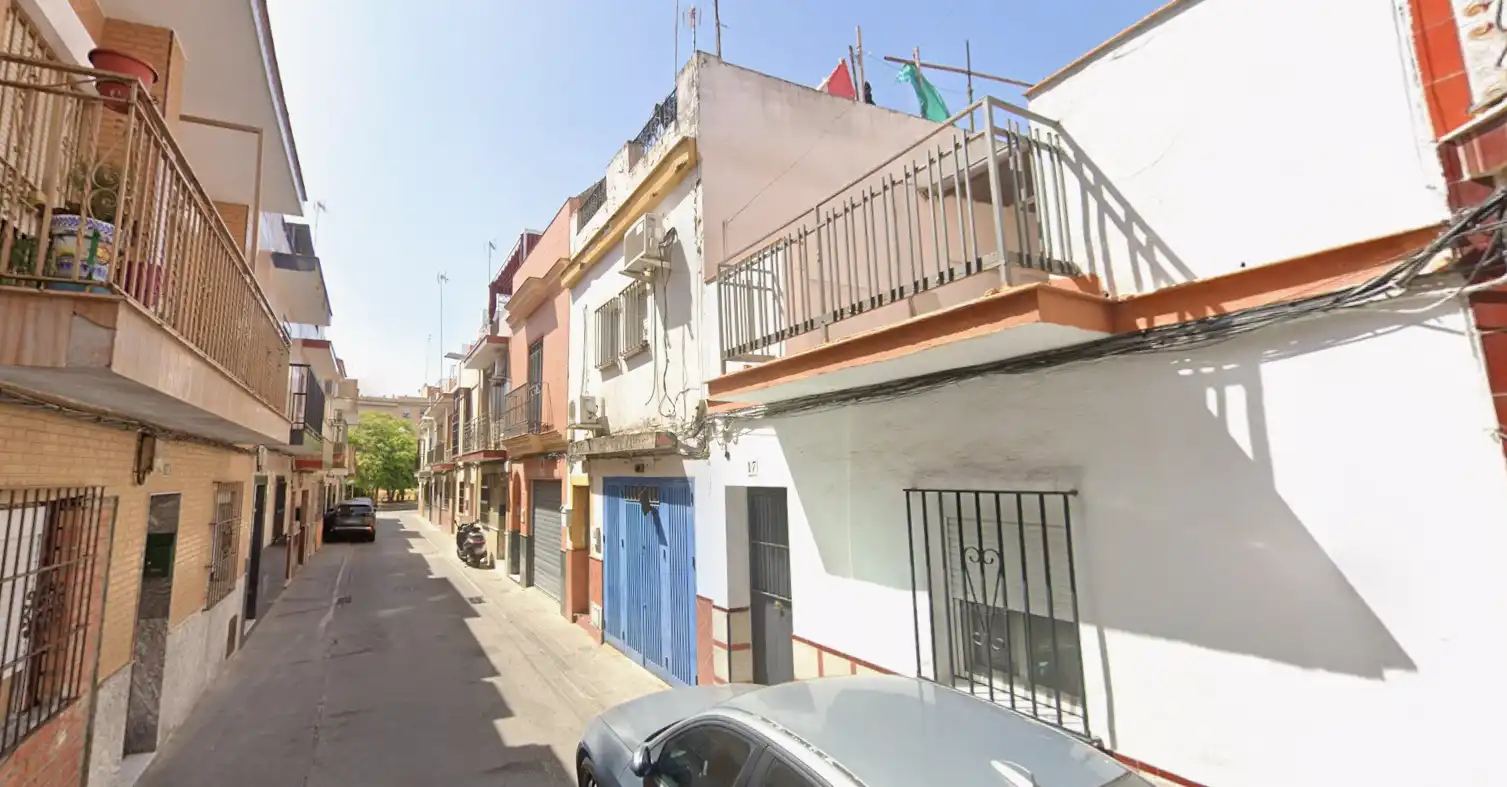 Haus zum Verkauf in Puebla de los Infantes, imagen 2