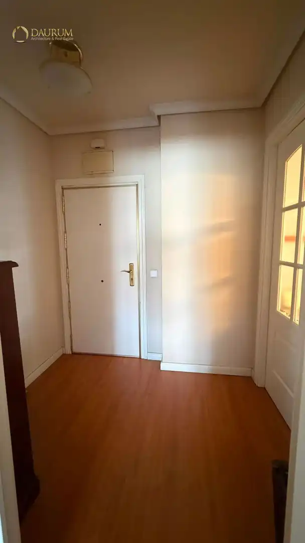 Flat for sale in Madrid  with Heating, Storage room and Furnished