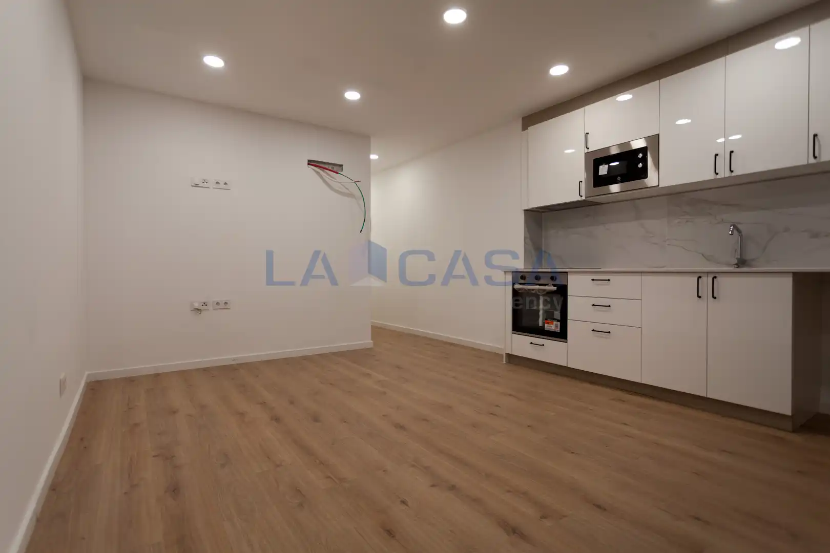 Local en venta en L'Hospitalet de Llobregat