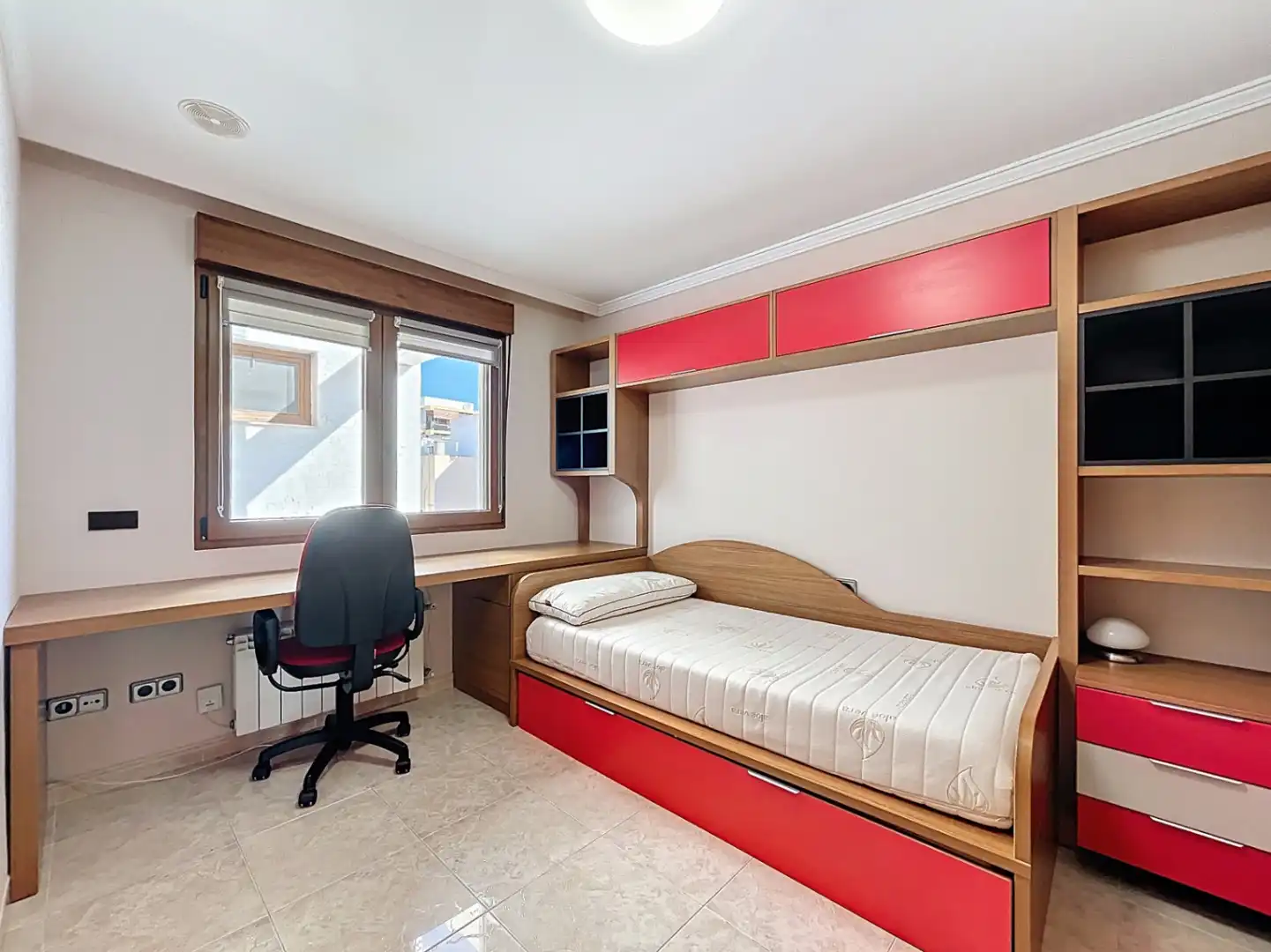 Habitación de Piso en venta en L'Alfàs del Pi con Aire acondicionado, Calefacción y Trastero