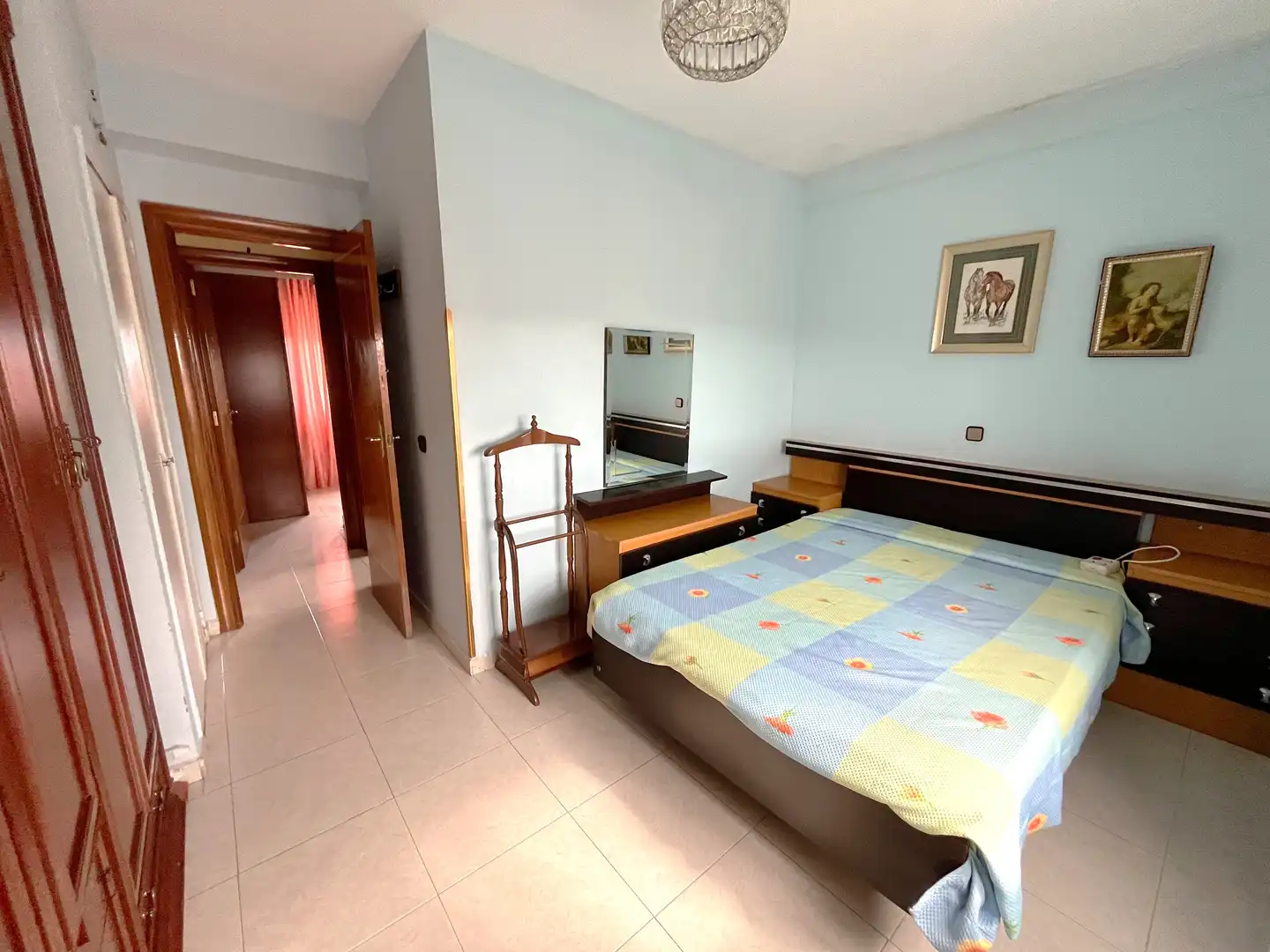 Flat for sale in Calle de Valle Inclán, Las Águilas