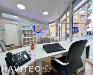Premises to rent in Carrer de Monturiol, Progrés, Rubí
