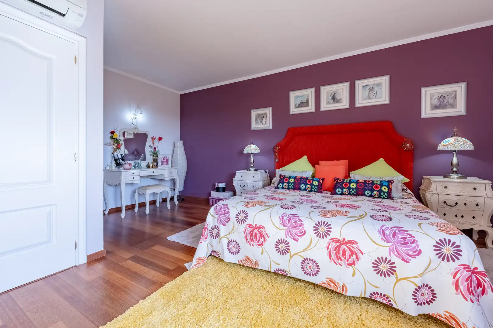 Habitación de Casa o chalet en venta en Badalona con Aire acondicionado, Calefacción y Jardín privado