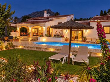 Villa con piscina in vendita a Partida Tosal - Zona dels Castellans