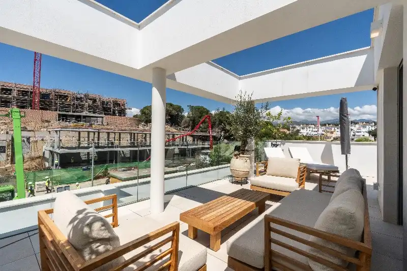 Terrassa de Àtic en venda en Marbella amb Aire condicionat, Terrassa i Piscina comunitària