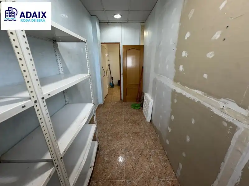 Commercial properties for sale in Roda de Berà