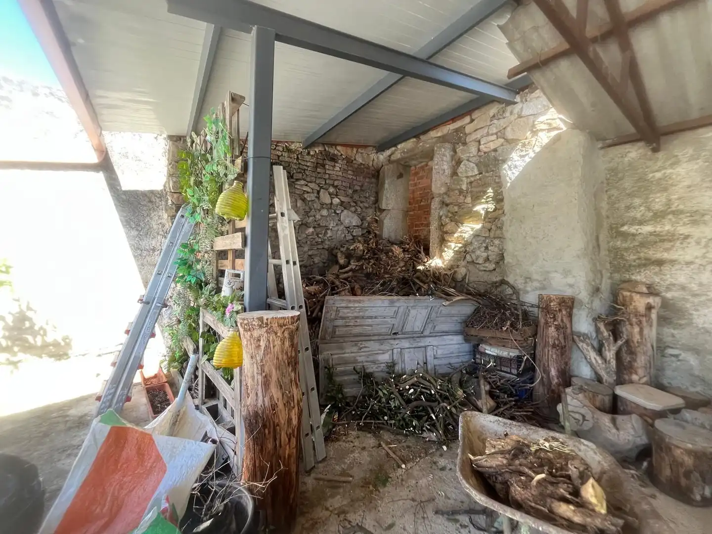 Country homes for sale in Aldea del Obispo