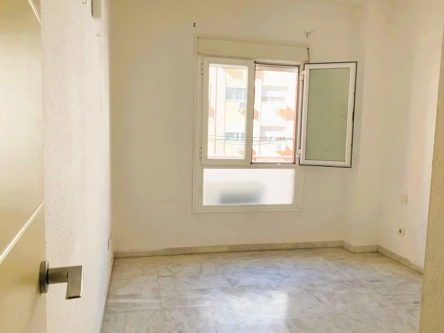 Bedroom of Flat for sale in Sevilla  with Terrace