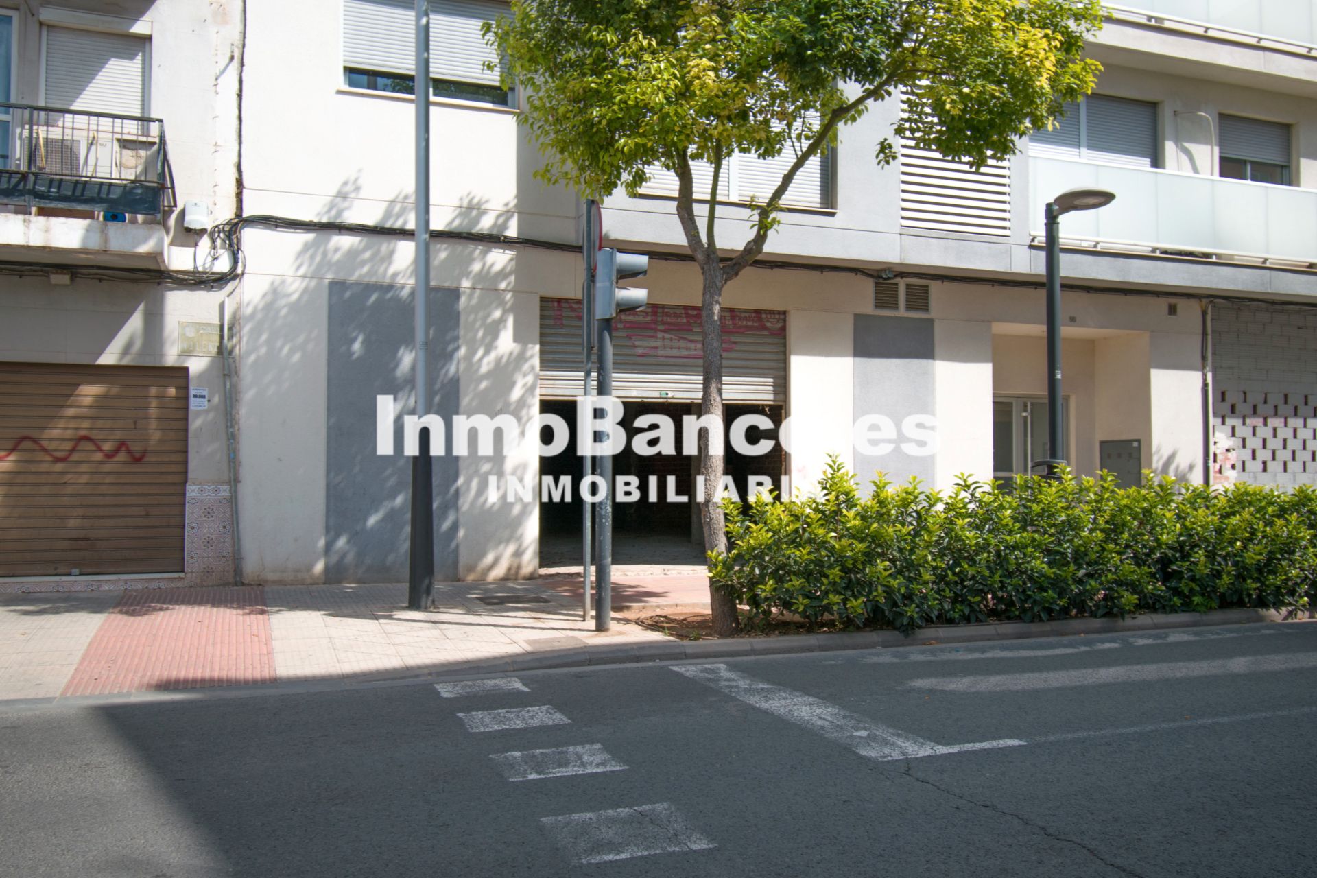 Exterior view of Premises for sale in Torrent