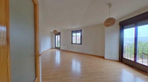 Foto 2 de Dúplex en venta en Belmonte de Tajo, Valdelaguna, Madrid