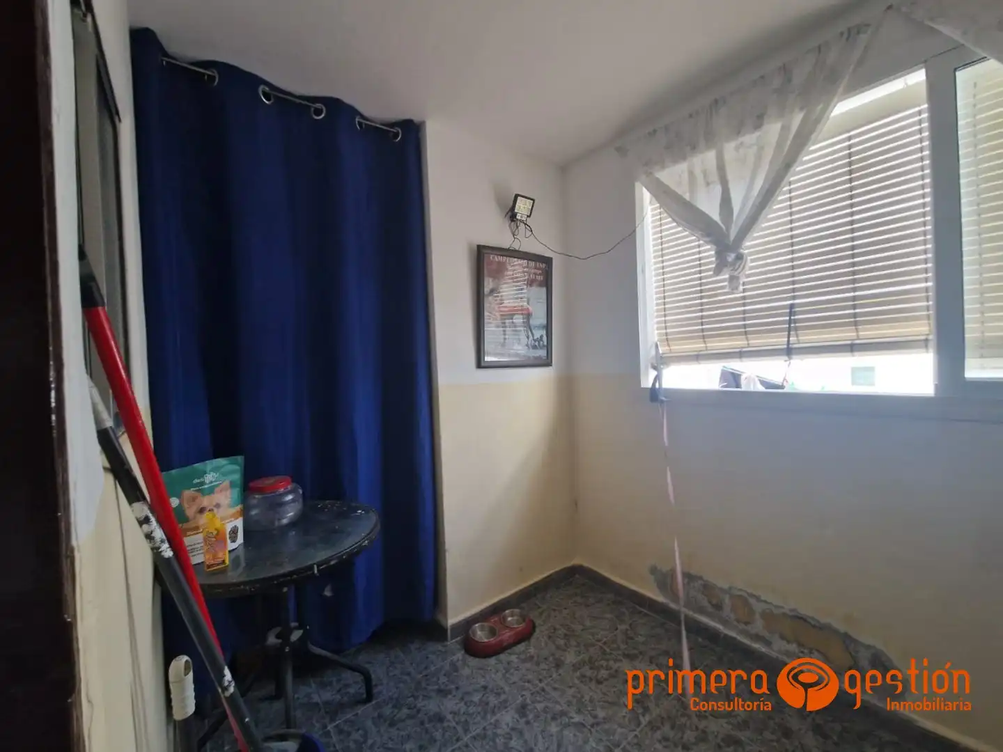 Flat for sale in Lora del Río  with Air Conditioner and Heating