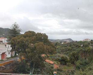 Vista exterior de Casa o xalet en venda en Valsequillo de Gran Canaria amb Terrassa i Balcó