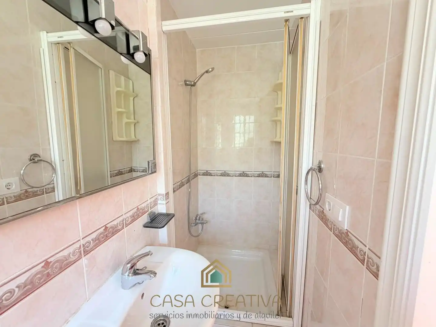 Baño de Casa adosada en venta en Picanya con Jardín privado, Terraza y Trastero