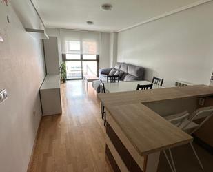 Sala d'estar de Apartament de lloguer en Ponferrada amb Terrassa