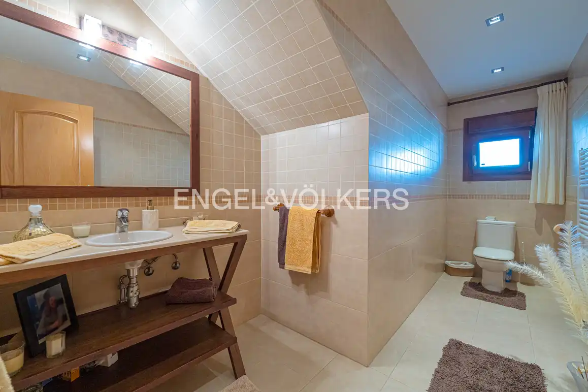 Baño de Casa o chalet en venta en Benidorm con Aire acondicionado, Jardín privado y Piscina