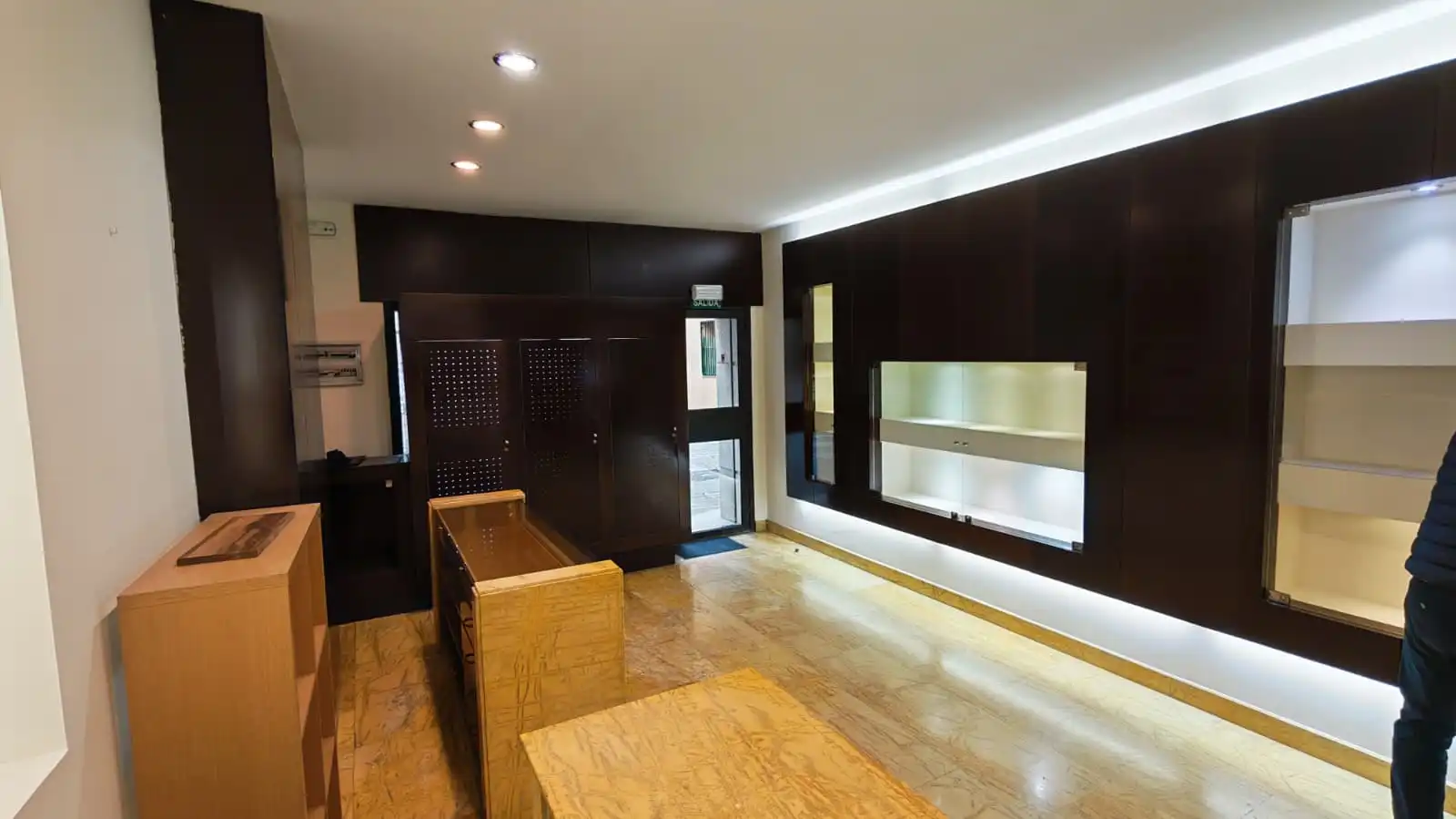 Business premises for sale in Casco Histórico, imagen 8