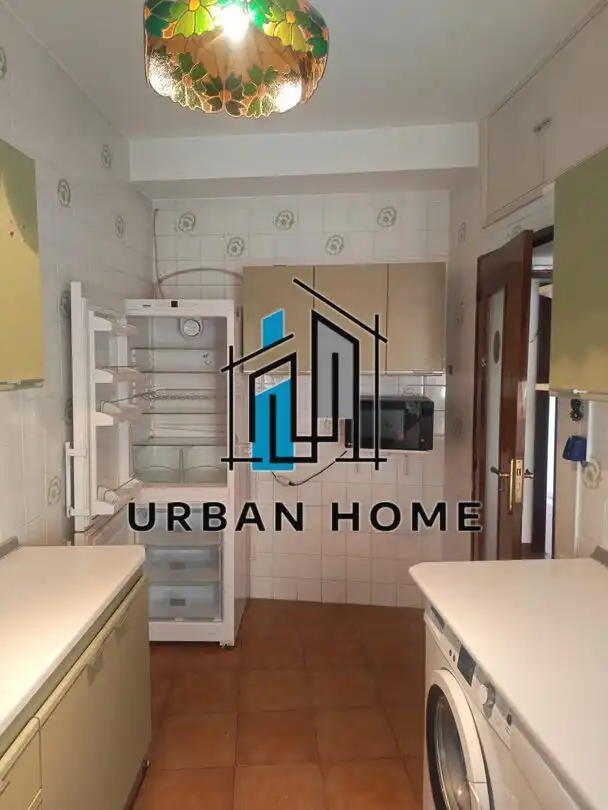 Cocina de Piso de alquiler en León Capital  con Calefacción