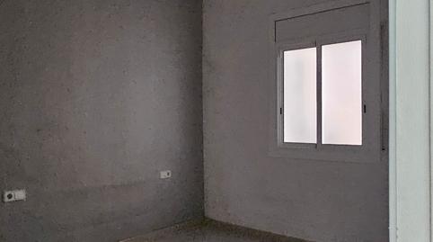 Foto 3 de Planta baixa en venda a Carrer de L'estronci, Sanfeliu, L'Hospitalet de Llobregat