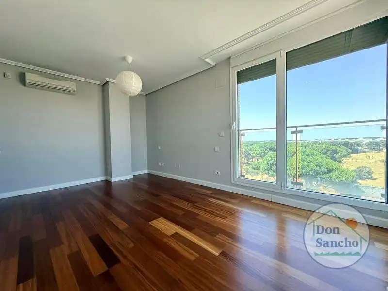 Balcony of Attic for sale in Valladolid  with Air Conditioner, Heating and Terrace