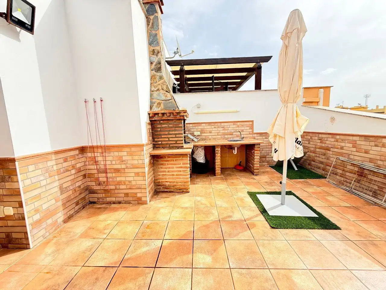Terraza de Casa adosada en venta en Vélez-Málaga con Aire acondicionado y Calefacción