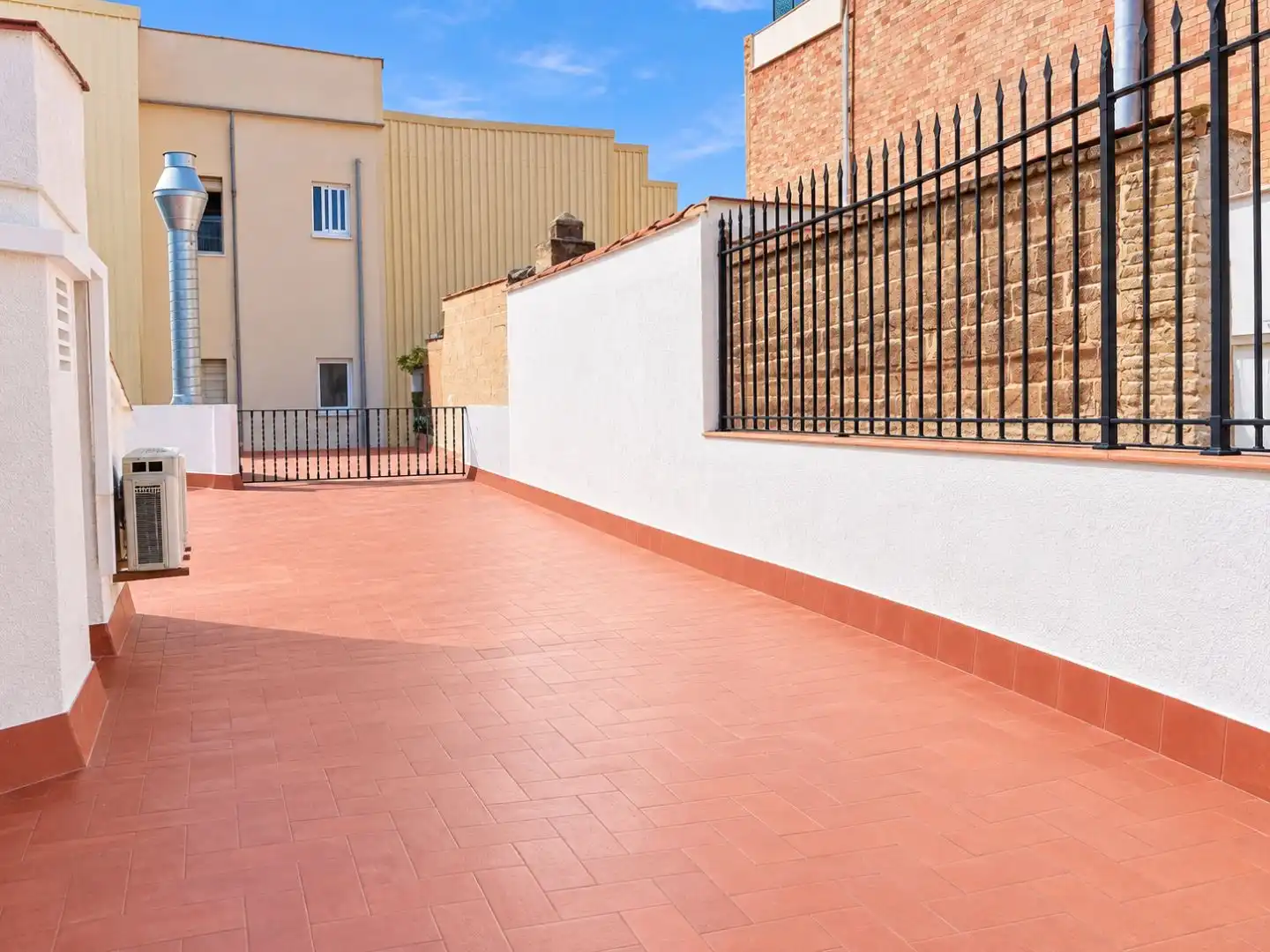 Piso en venta en Carrer del Comte D'urgell, 23, Sant Antoni