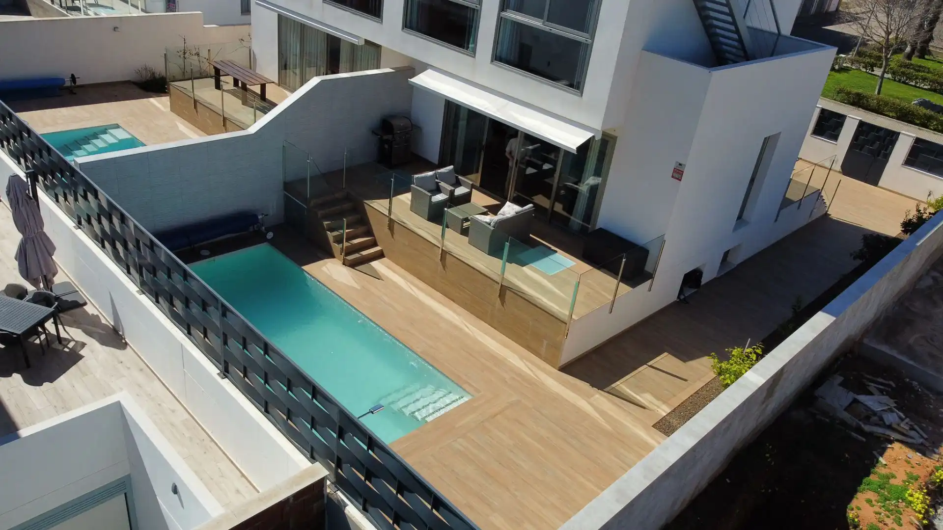 Piscina de Casa adosada en venta en Cartagena con Aire acondicionado, Calefacción y Jardín privado