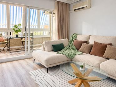 Apartament amb balcó de lloguer a Calle COLON 12 B