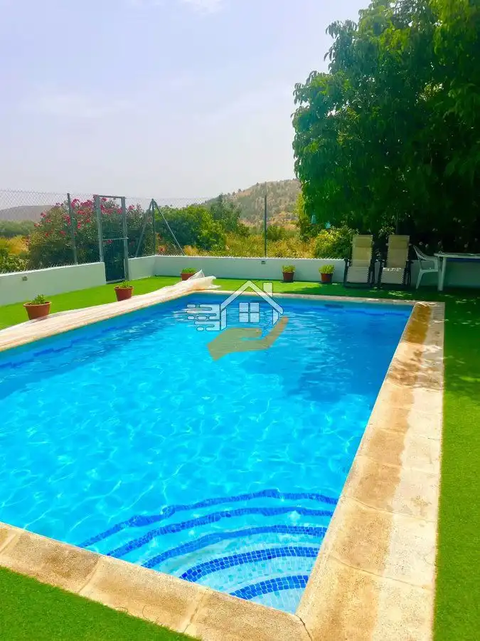 Piscina de Finca rústica en venda en Vélez-Blanco amb Balcó