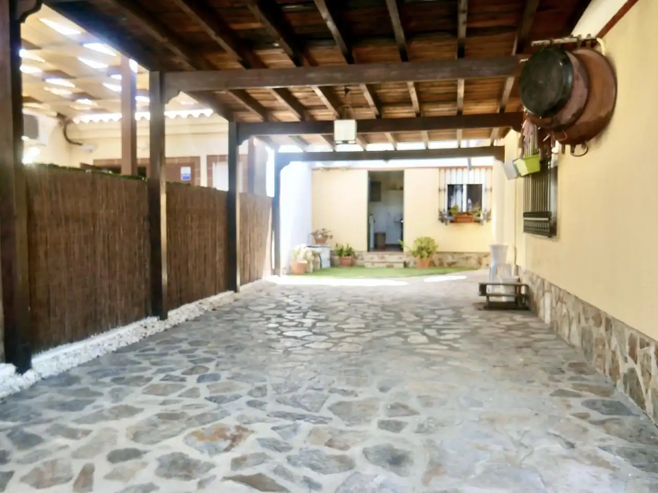 Casa o xalet en venda en Montequinto amb Aire condicionat, Jardí privat i Terrassa