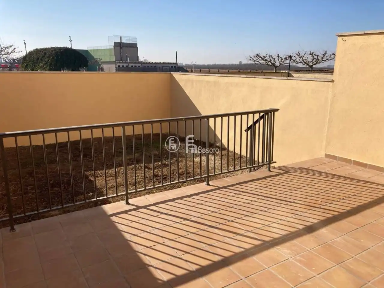 Casa adosada en venda a Camino Estació, El Poal