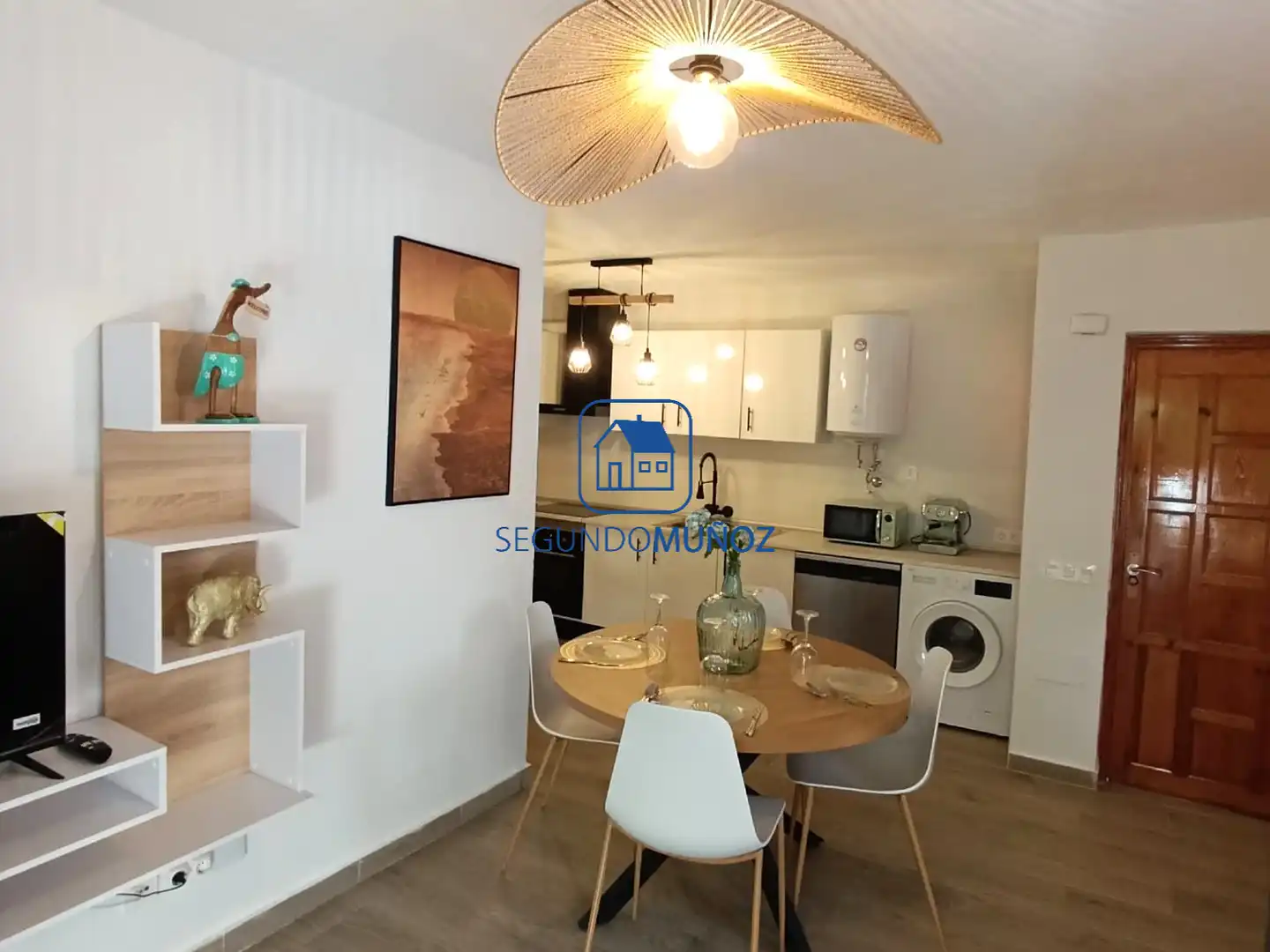 Menjador de Apartament en venda en Mazarrón amb Terrassa, Traster i Piscina comunitària