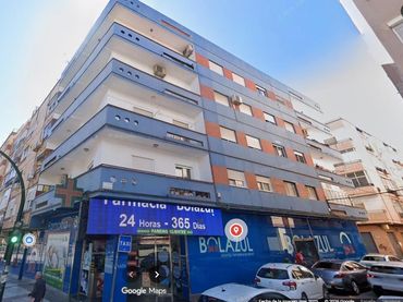 Piso con ascensor en venta en Calle Calle Luis de Baeza