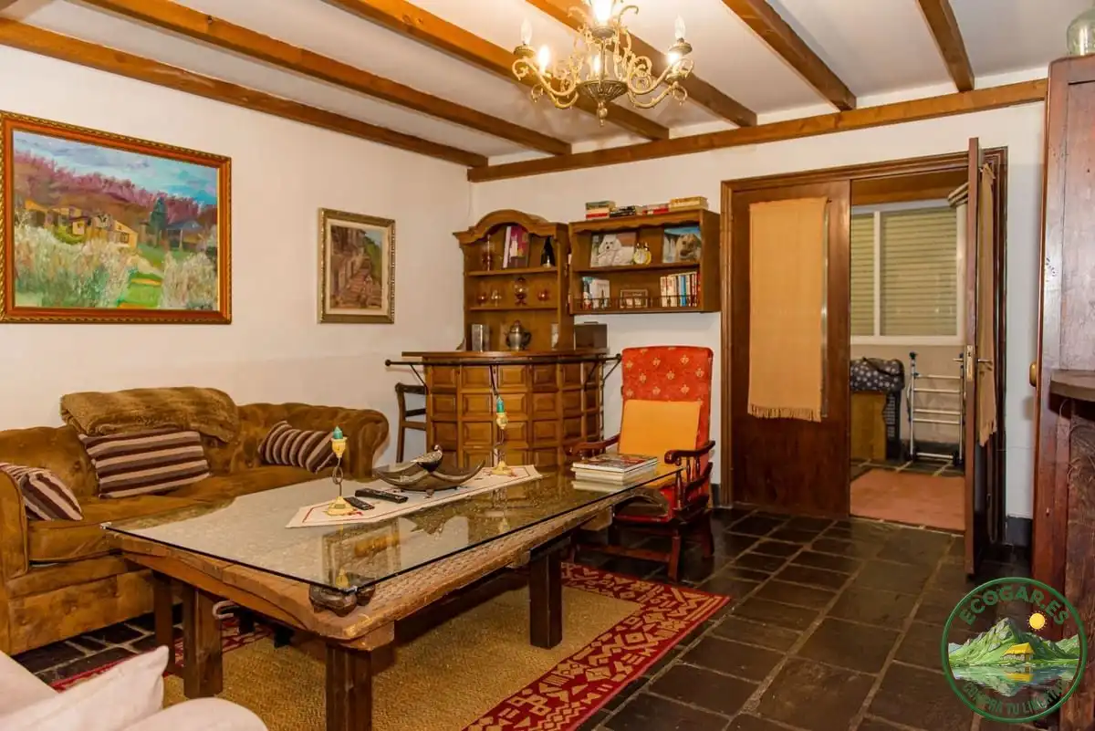 Sala de estar de Casa o chalet en venta en Trabadelo con Calefacción y Amueblado