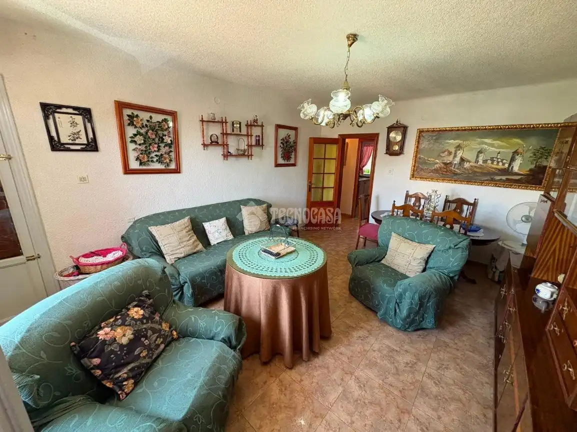 Living room of Flat for sale in Alicante / Alacant  with Furnished and Balcony