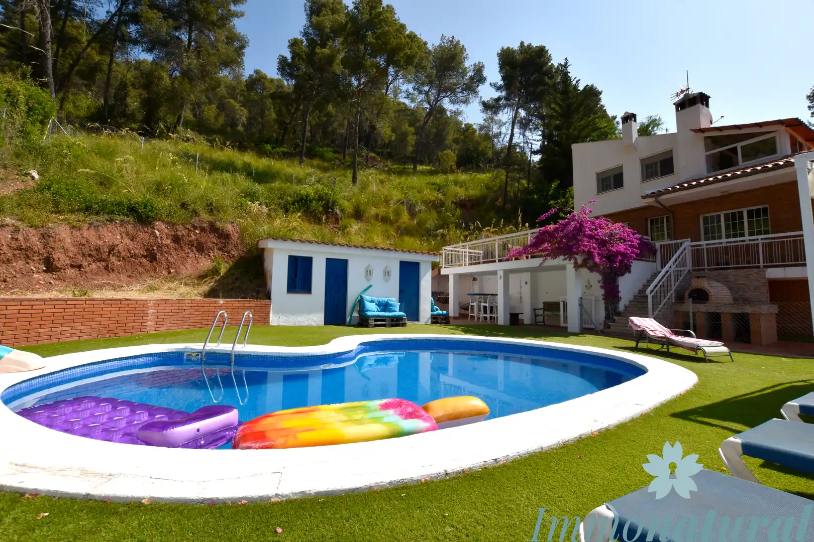 Piscina de Casa o chalet en venta en Torrelles de Llobregat con Aire acondicionado, Calefacción y Jardín privado