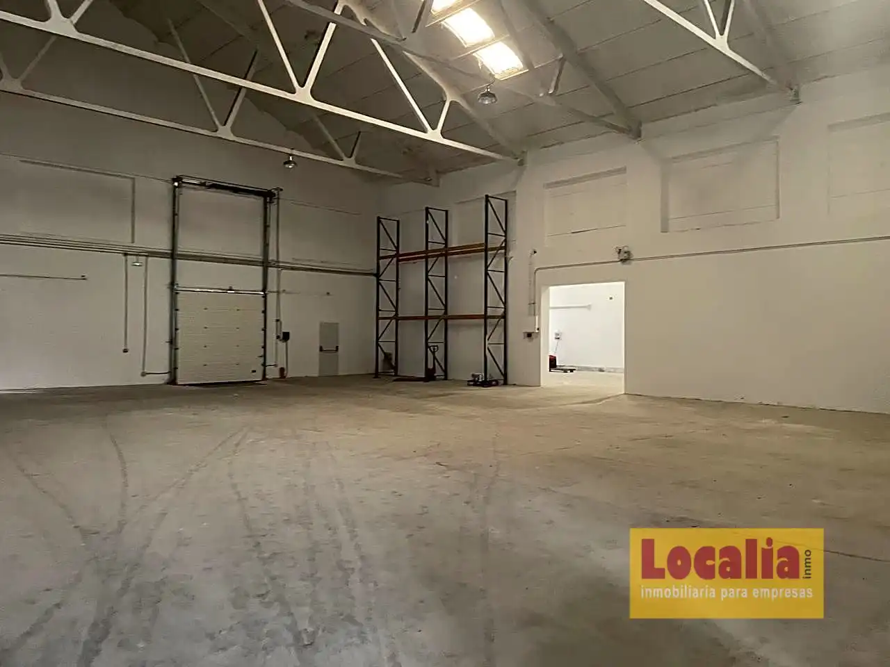 Nave industrial de alquiler en Entrambasaguas