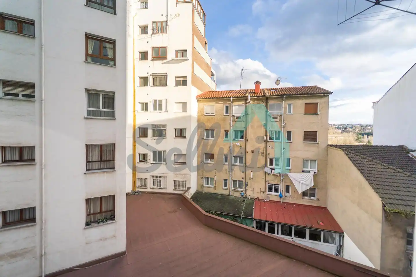 Exterior view of Flat for sale in Oviedo   with Heating, Parquet flooring and Storage room