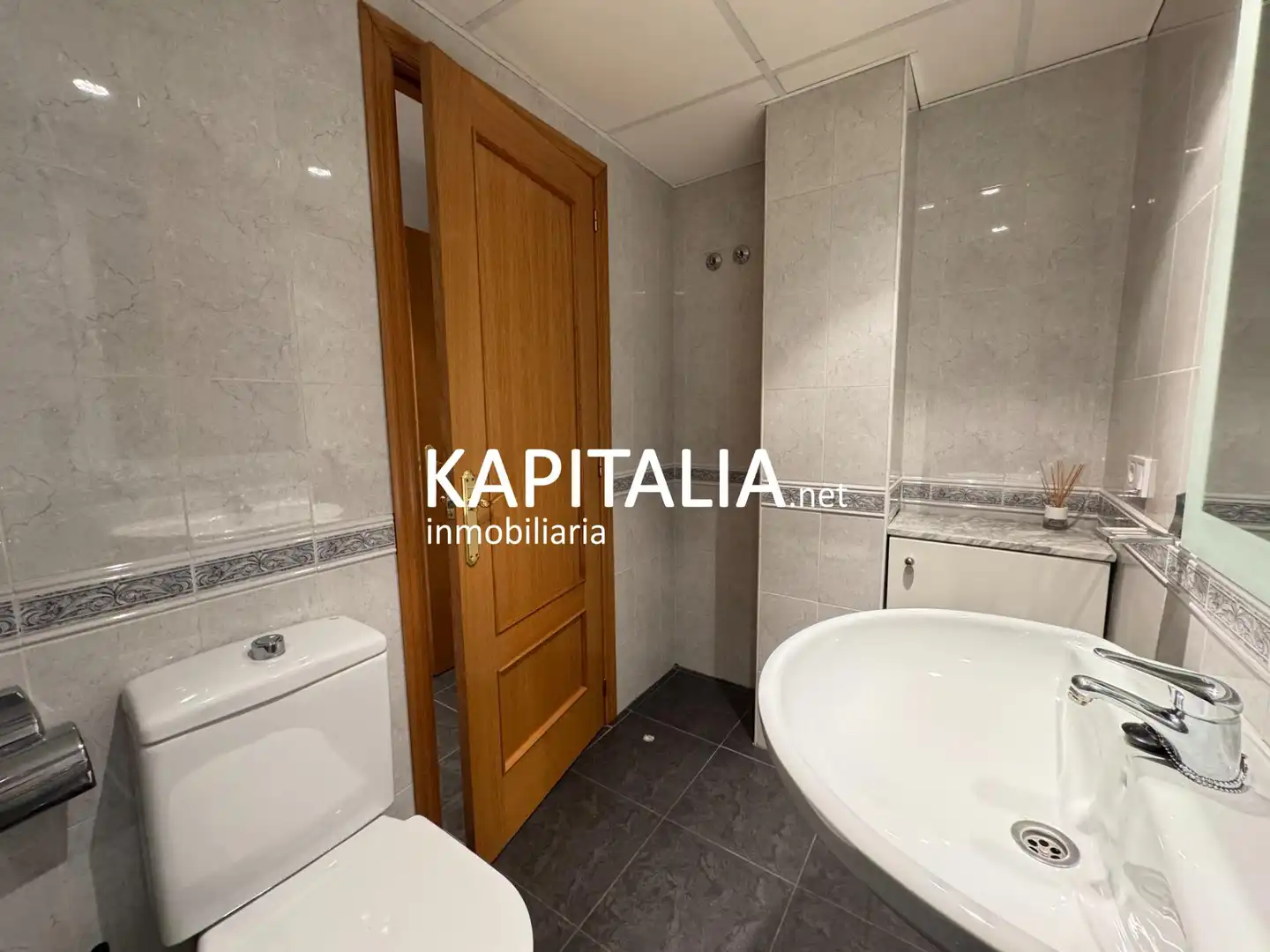 Baño de Piso en venta en Ontinyent con Aire acondicionado, Calefacción y Terraza