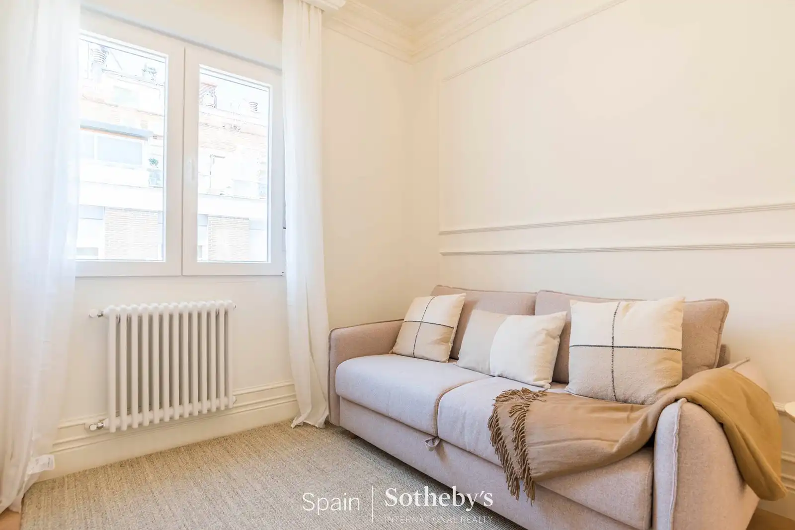 Wohnzimmer von Wohnungen zum Verkauf in Madrid mit Klimaanlage und Heizung