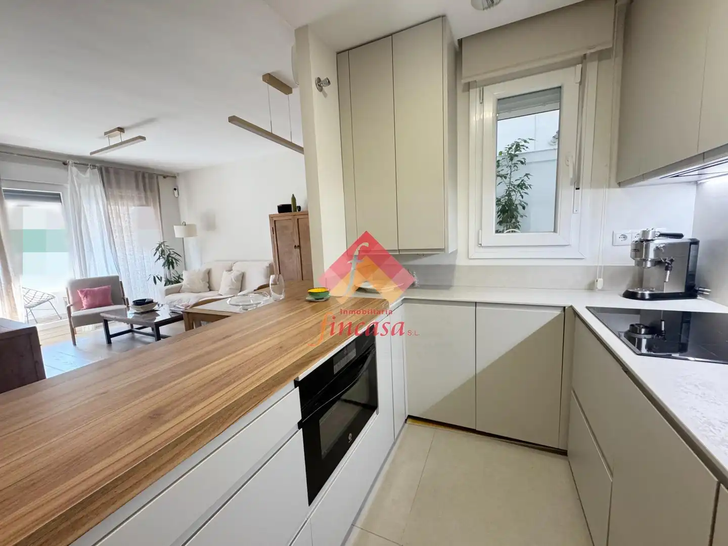 Kitchen of Flat for sale in Ronda  with Terrace and Storage room