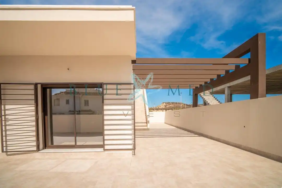 Villa con giardino in vendita a Calle PRESBITERIO JESÚS GARCÍA SN, imagen 2