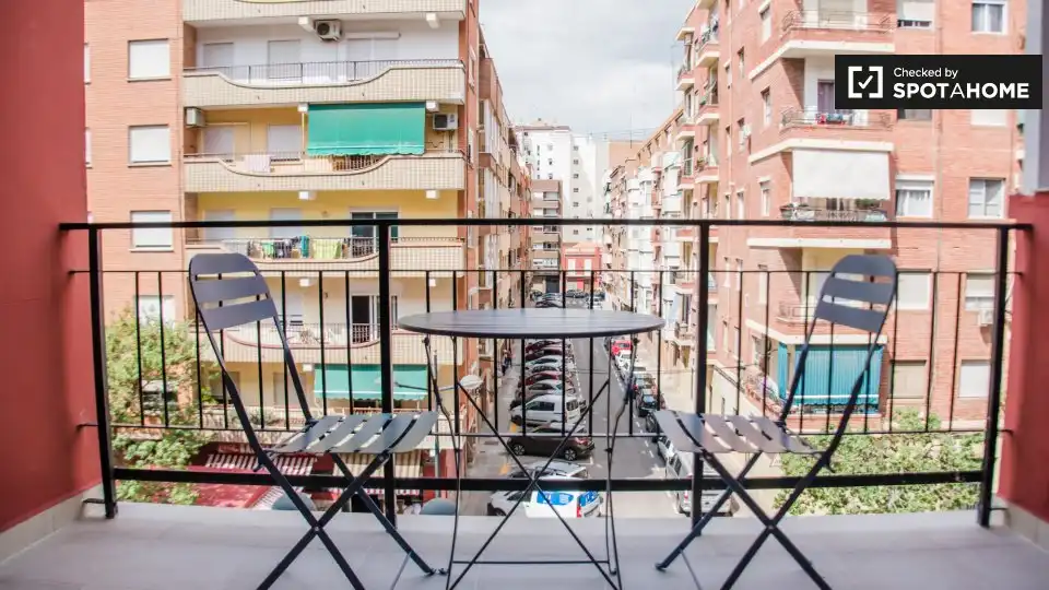 Flat with terrace to rent in Algirós, imagen 8