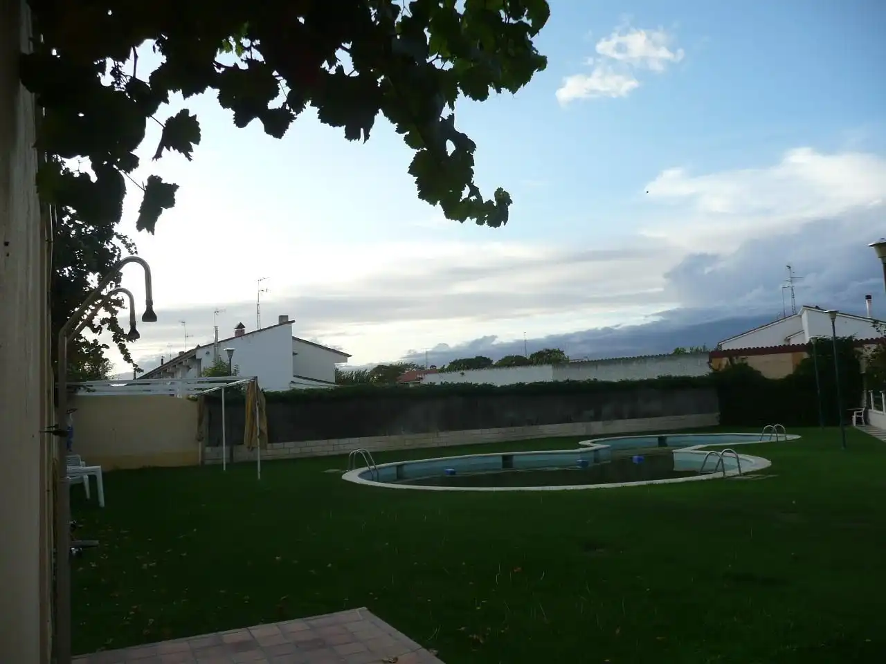 Adossat amb piscina en venda a Viana de Cega, imagen 47