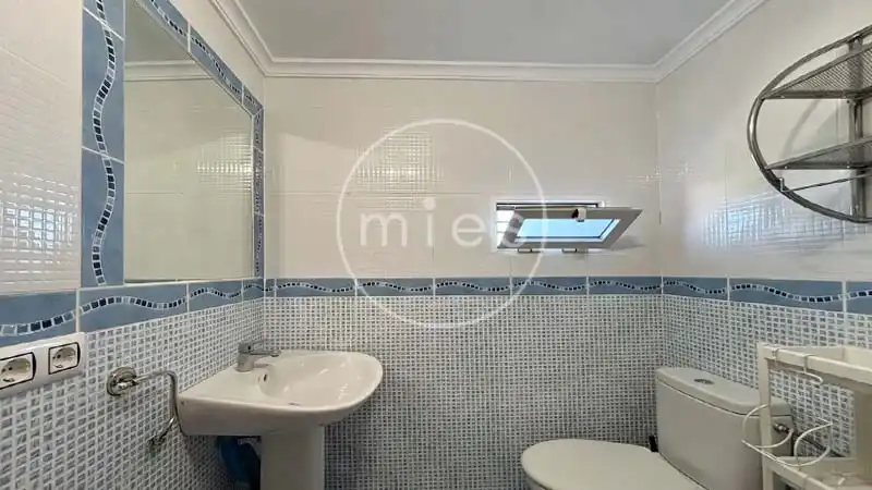 Bathroom of Houses for sale in Turís  with Air Conditioner, Heating and Private garden
