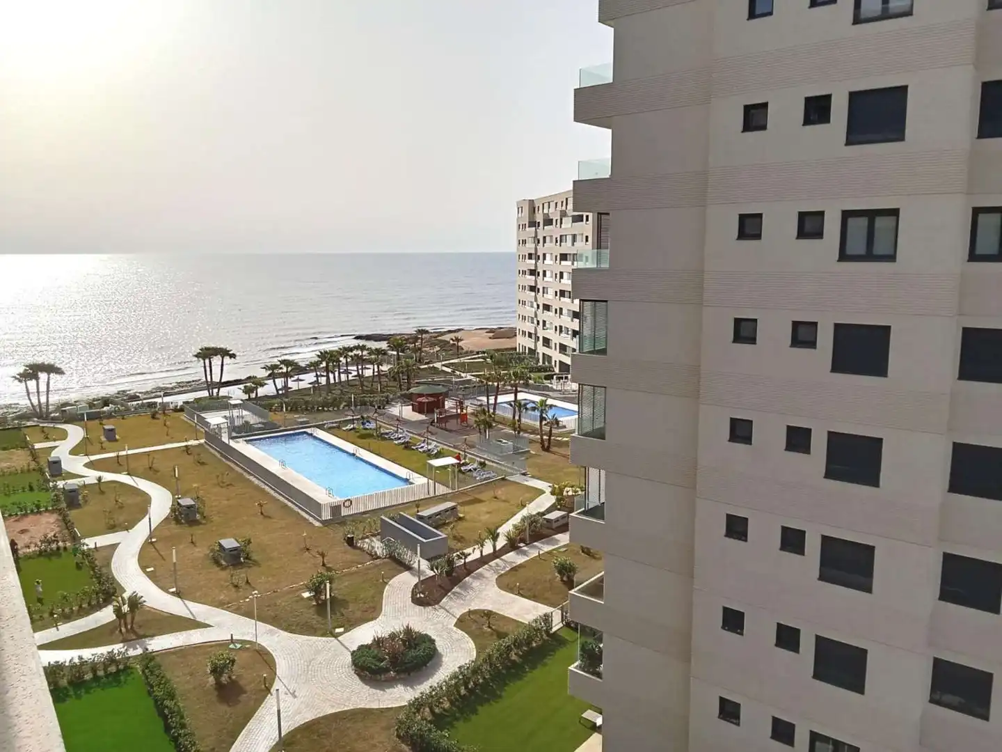 Piscina de Apartament en venda en Torrevieja amb Aire condicionat, Calefacció i Terrassa