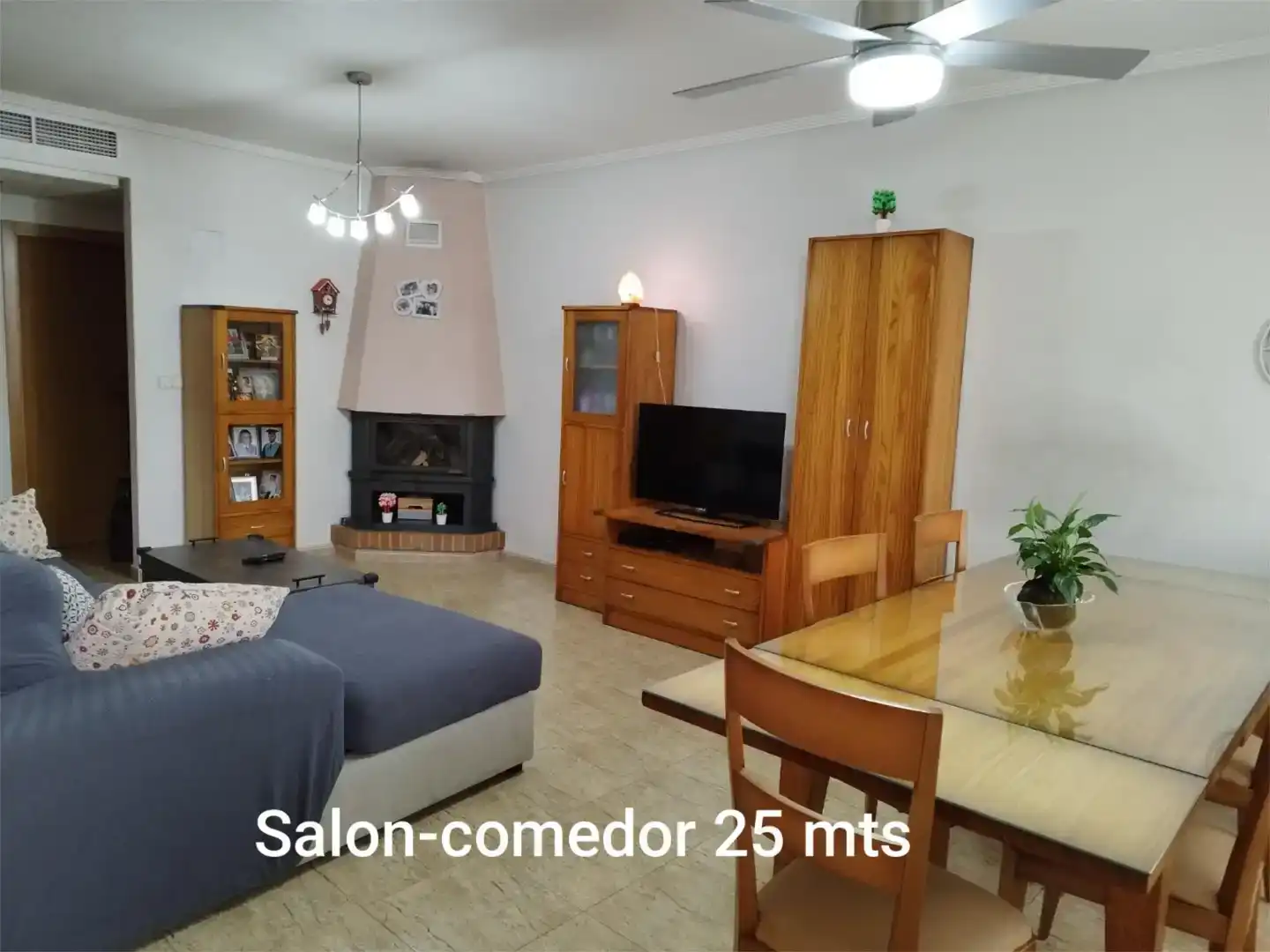 Sala de estar de Dúplex en venta en Murcia con Aire acondicionado, Trastero y Amueblado