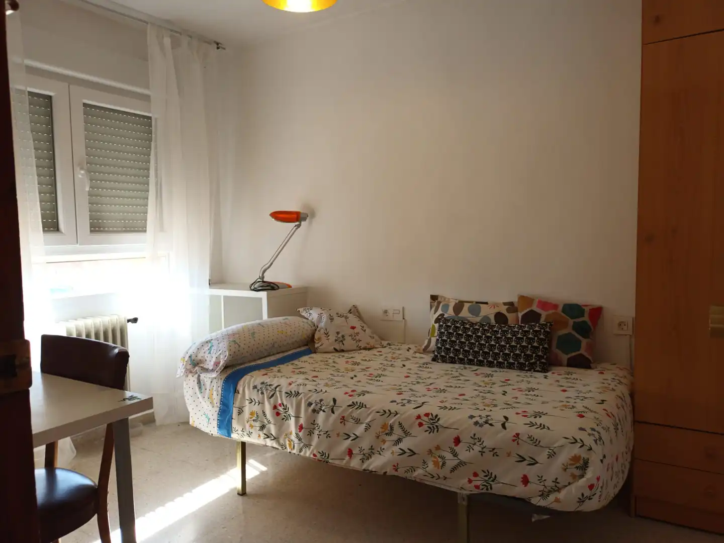 Schlafzimmer von Wohnung zur Miete in Granada mit Klimaanlage, Heizung und Terrasse