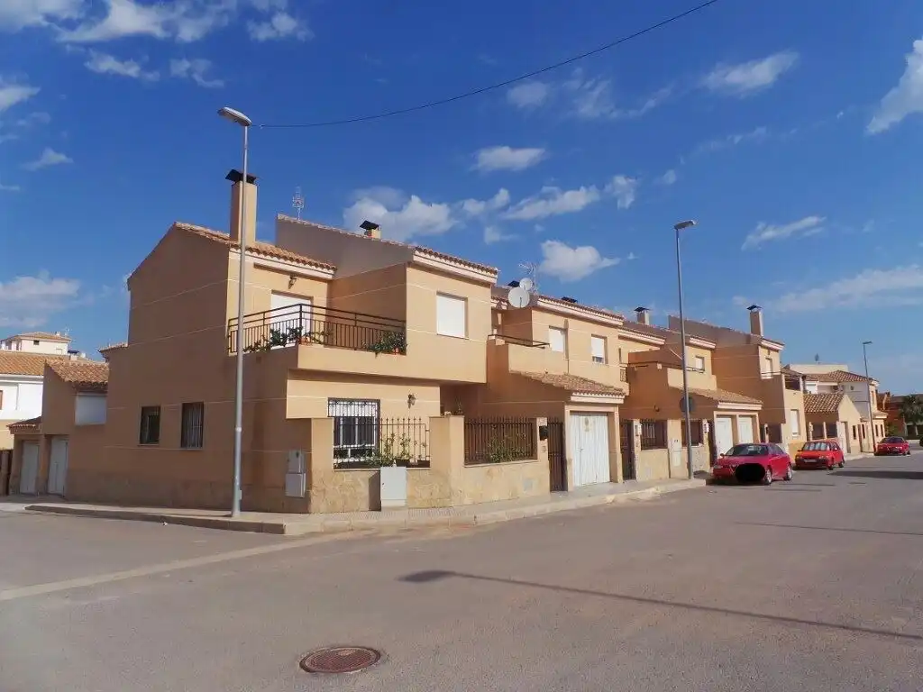 Casa a schiera con terrazza in vendita a Calle Juan Ramón Jiménez 6